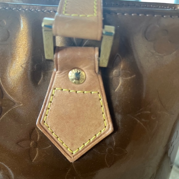 Louis Vuitton Houston Vernis bag - Picture 6 of 14